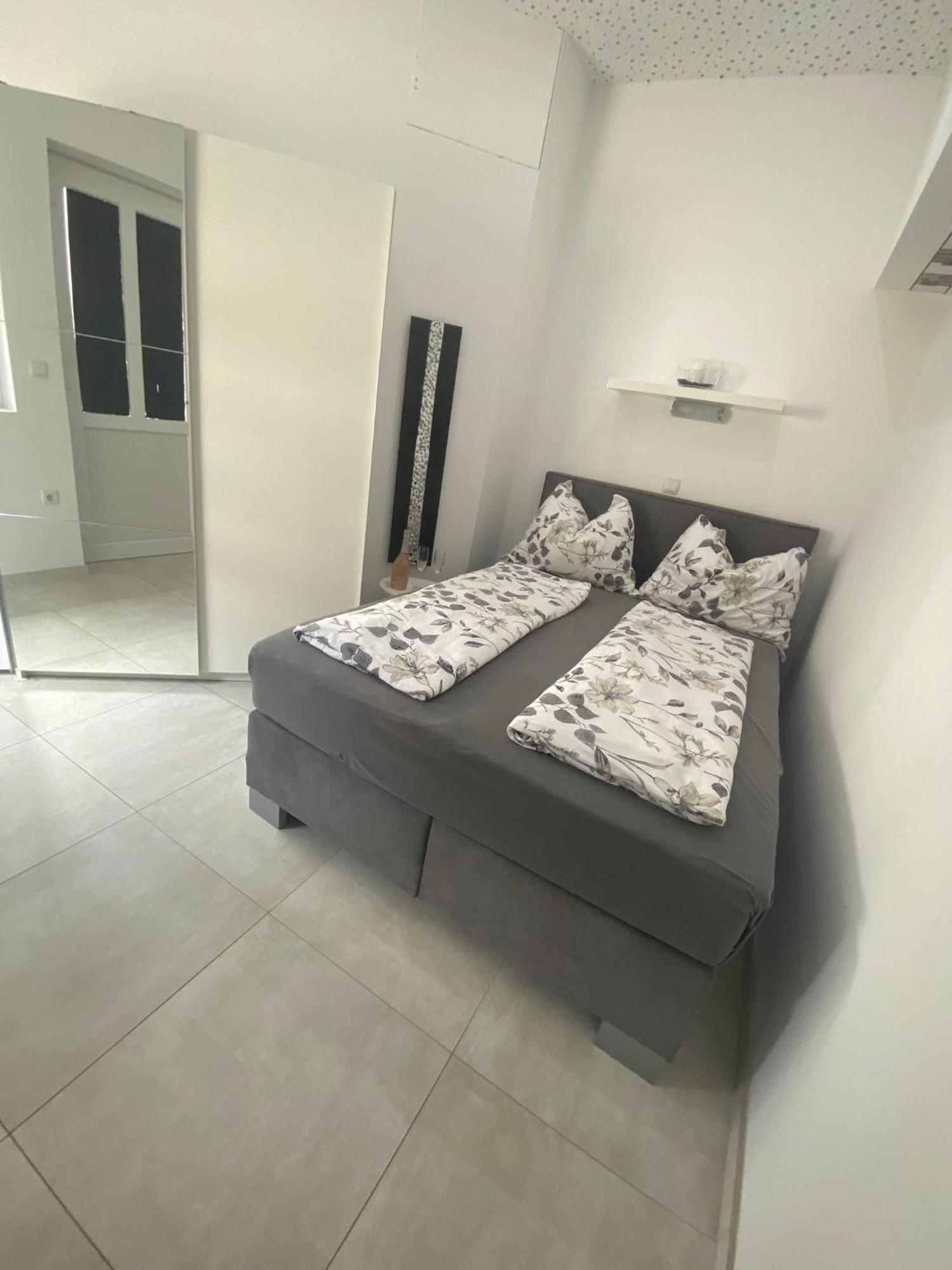 Villa Mara Crikvenica Exteriör bild